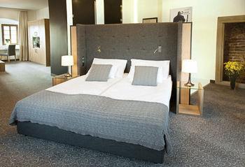 Hotel Uroczysko Siedmiu Stawow Gola Dzierżoniowska