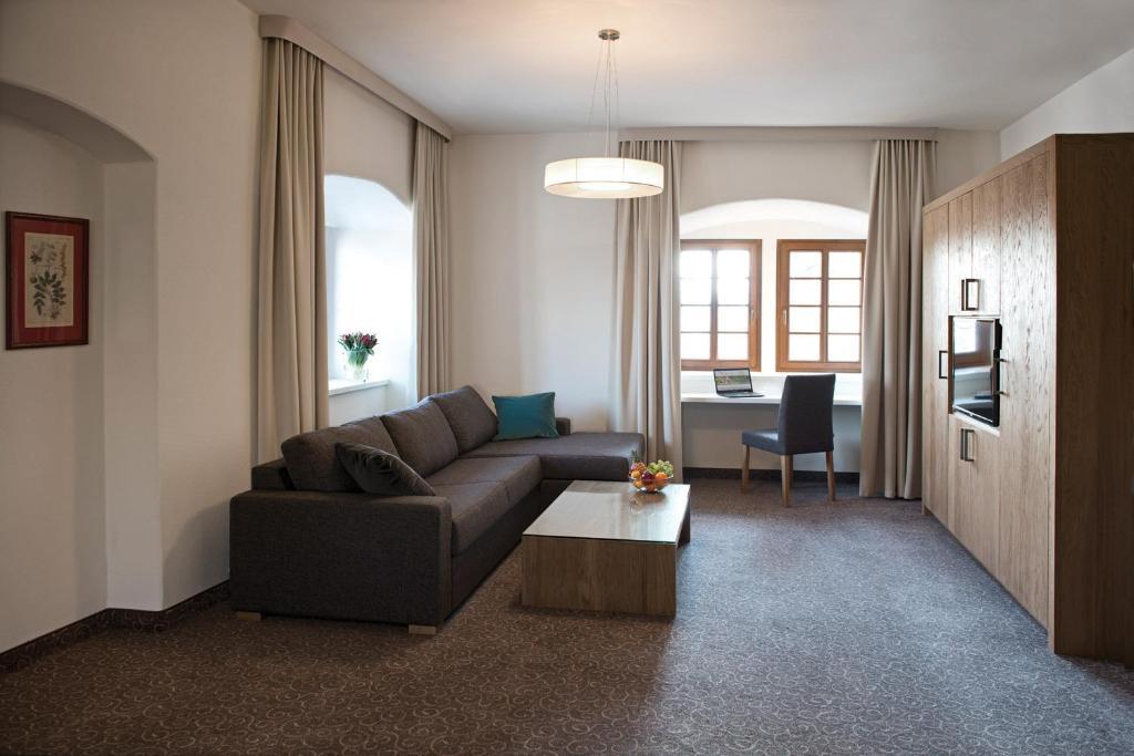 Uroczysko Siedmiu Stawow Hotel Gola Dzierżoniowska