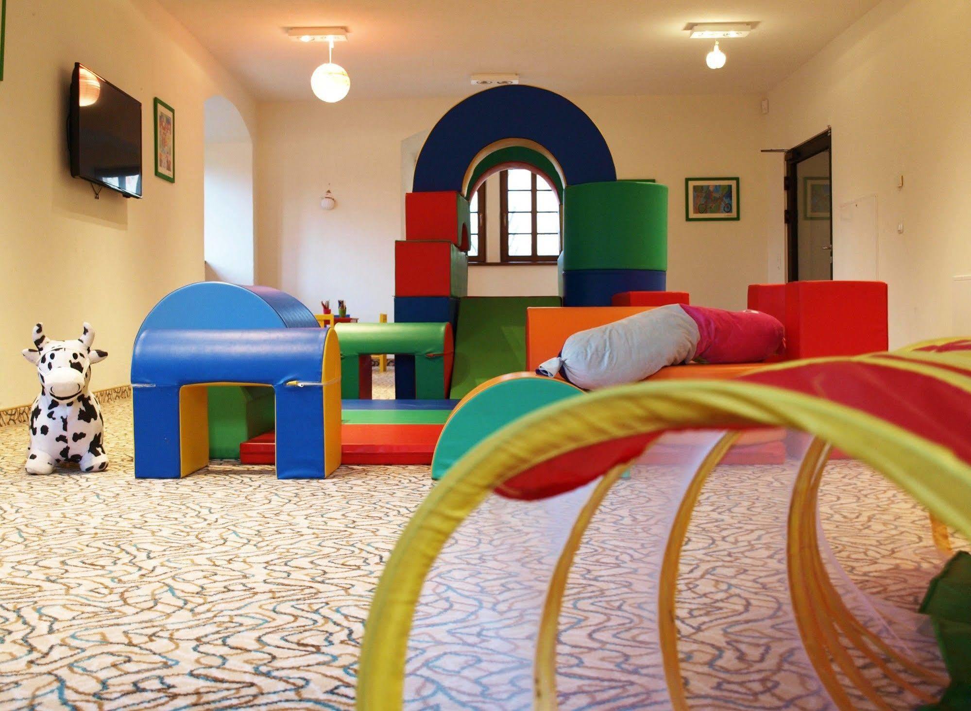 Hotel Uroczysko Siedmiu Stawow Gola Dzierżoniowska