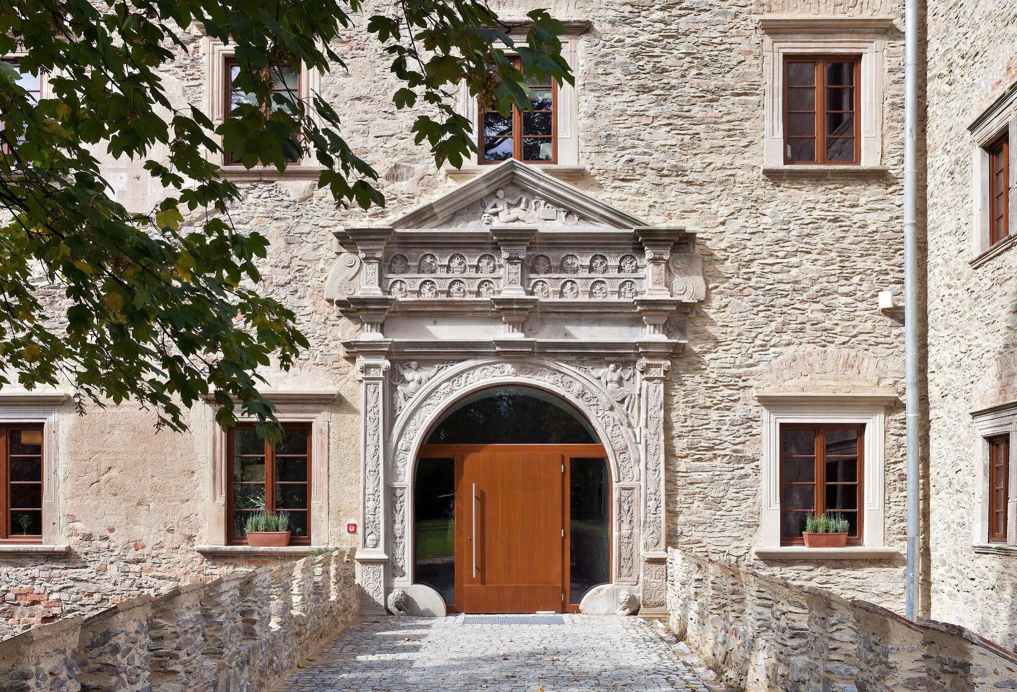 Hotel Uroczysko Siedmiu Stawow Gola Dzierżoniowska